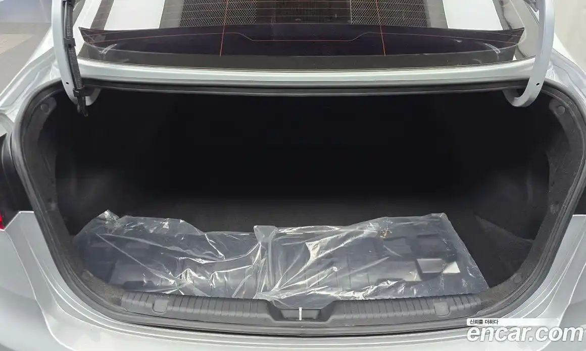 Kia K3 2014 1.6 Механическая в Москве № 461110, фото 20