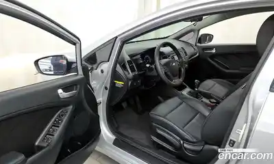 Kia K3 2014 1.6 Механическая в Москве № 461110, миниатюра 10