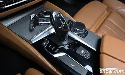 BMW 5-Series 2018 2.0 Автомат в Москве № 465533, миниатюра 9