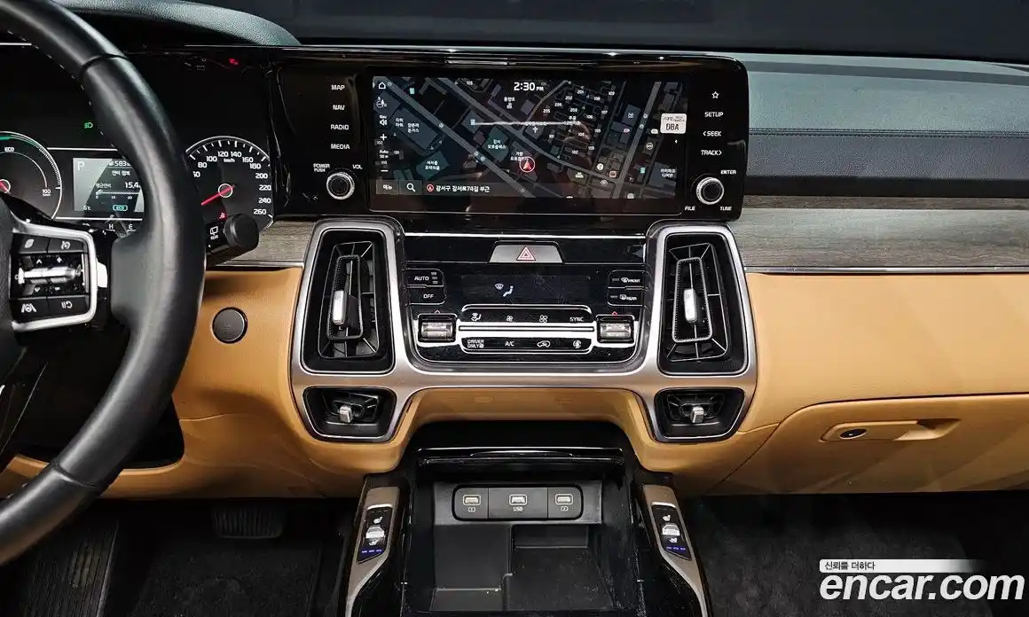 Kia Sorento 2022 1.6 Автомат в Москве № 50438, фото 19