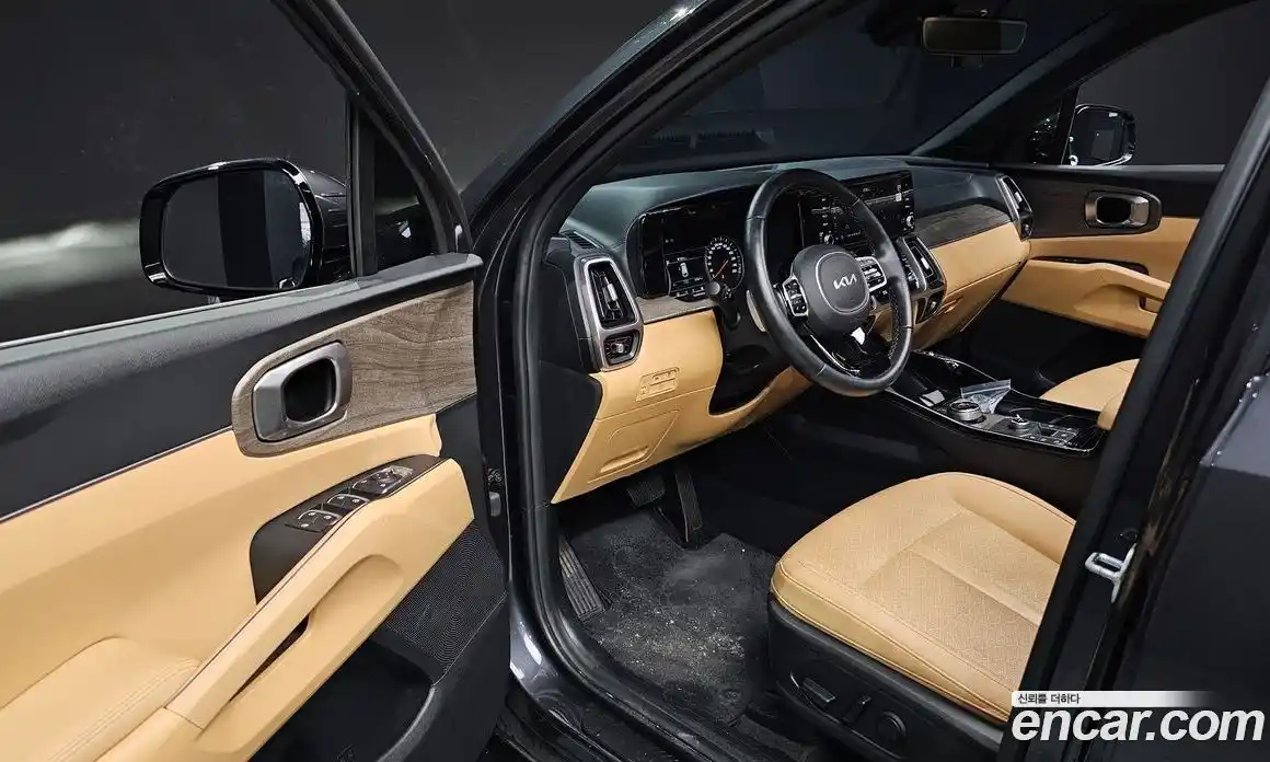 Kia Sorento 2022 1.6 Автомат в Москве № 50438, фото 4