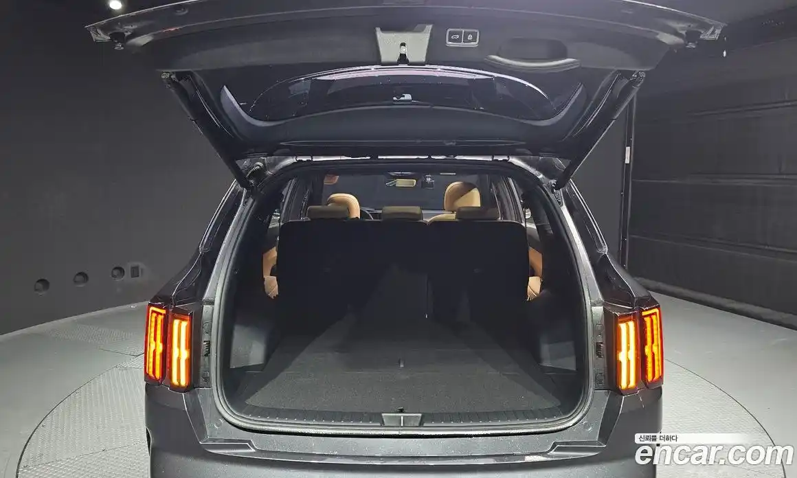 Kia Sorento 2022 1.6 Автомат в Москве № 50438, фото 5