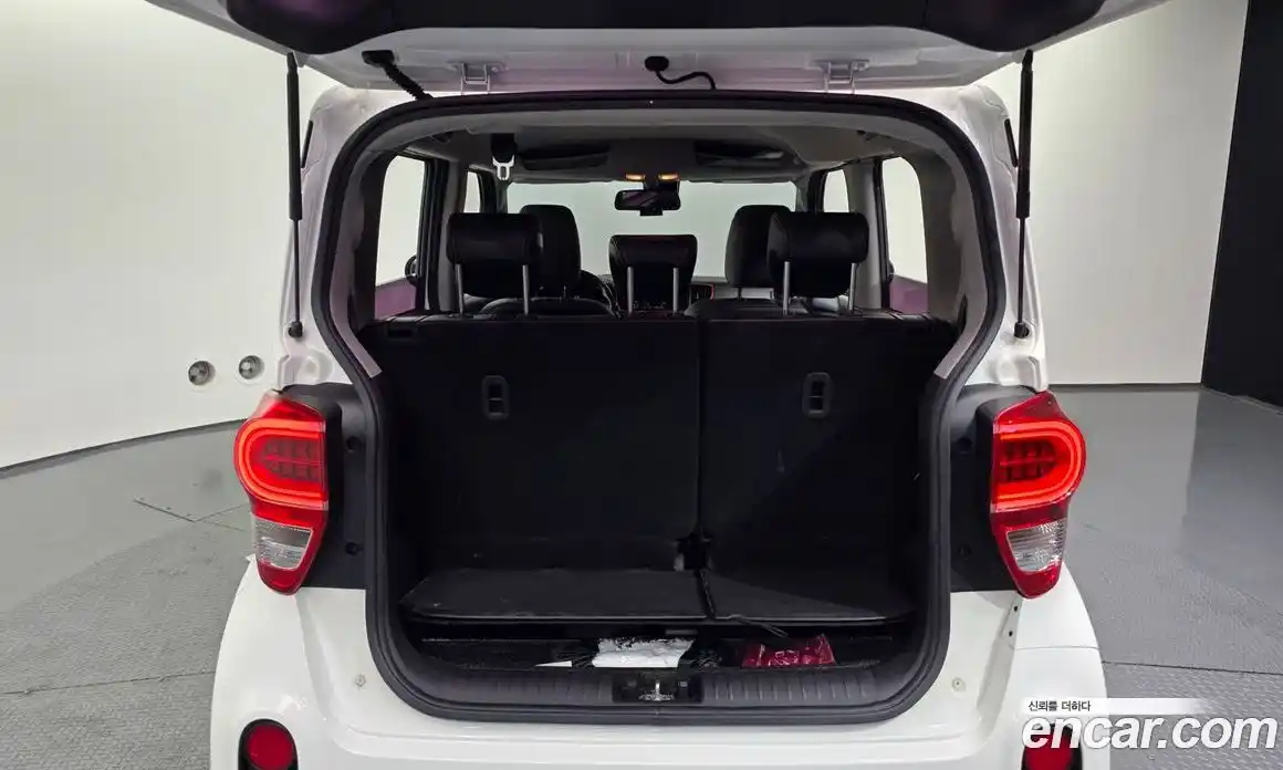 Kia Ray 2021 1.0 Автомат в Москве № 55216, фото 4