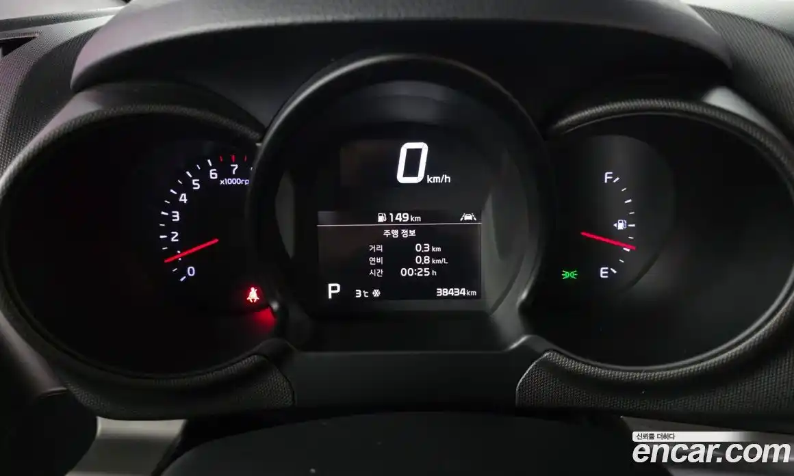 Kia Ray 2021 1.0 Автомат в Москве № 55216, фото 10