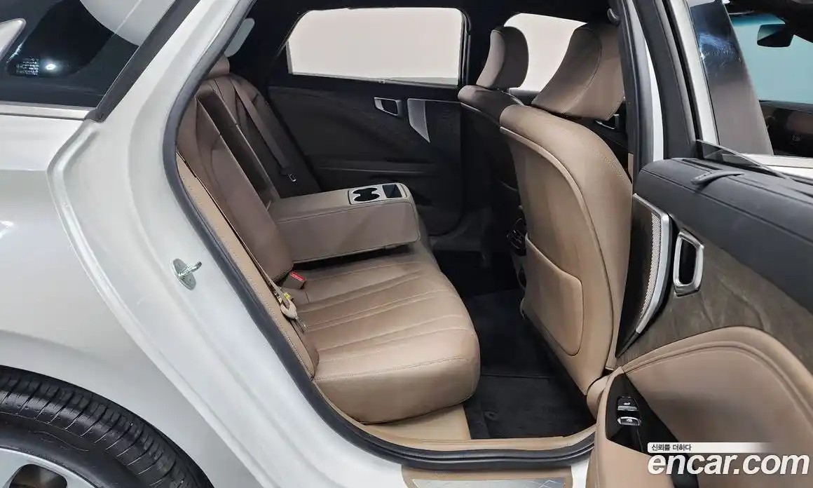 Kia K8 2024 2.5 Автомат в Москве № 56037, фото 16