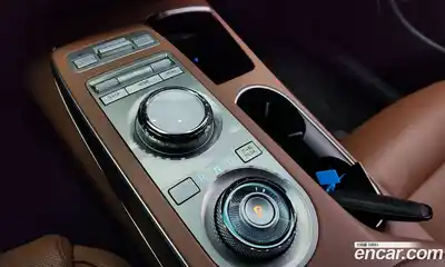 Genesis GV70 2024 2.5 Автомат в Москве № 58764, миниатюра 12