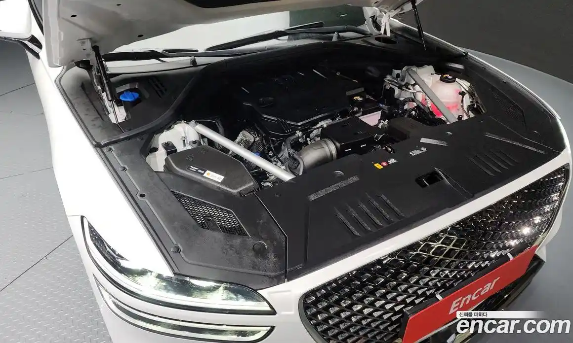 Genesis GV70 2024 2.5 Автомат в Москве № 58764, фото 15