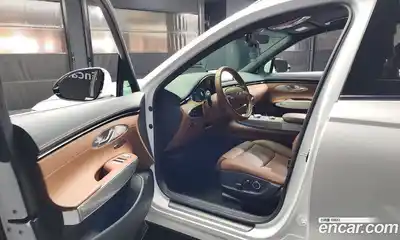 Genesis GV70 2024 2.5 Автомат в Москве № 58764, миниатюра 3