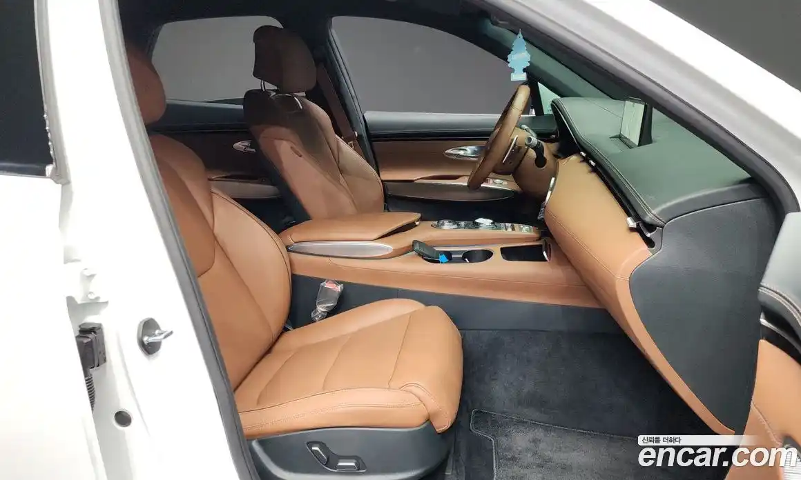 Genesis GV70 2024 2.5 Автомат в Москве № 58764, фото 4