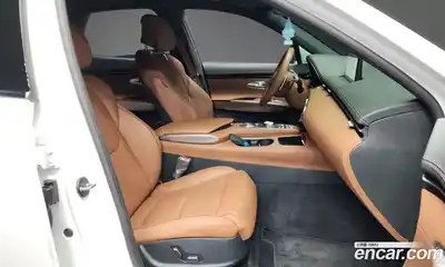 Genesis GV70 2024 2.5 Автомат в Москве № 58764, миниатюра 4