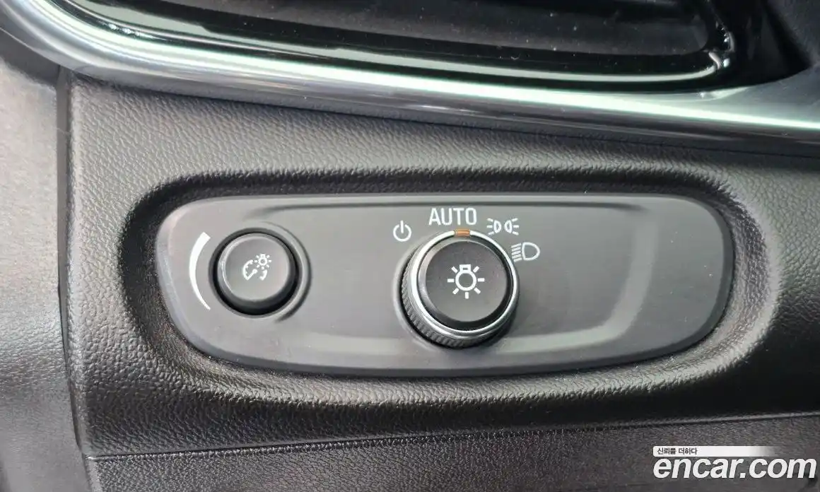 Chevrolet Volt 2018 1.5 Автомат в Москве № 60041, фото 17