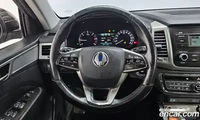 SsangYong Rexton 2018 2.2 Автомат в Москве № 63548, миниатюра 6