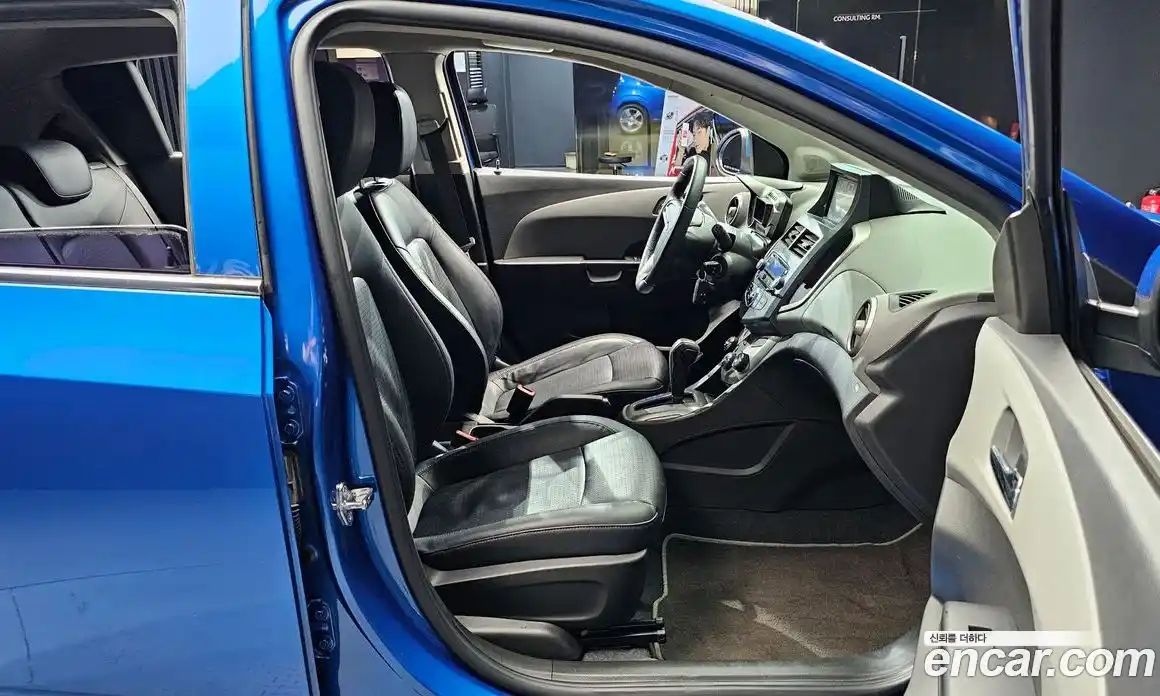 Chevrolet Aveo 2012 1.6 Автомат в Москве № 68025, фото 5