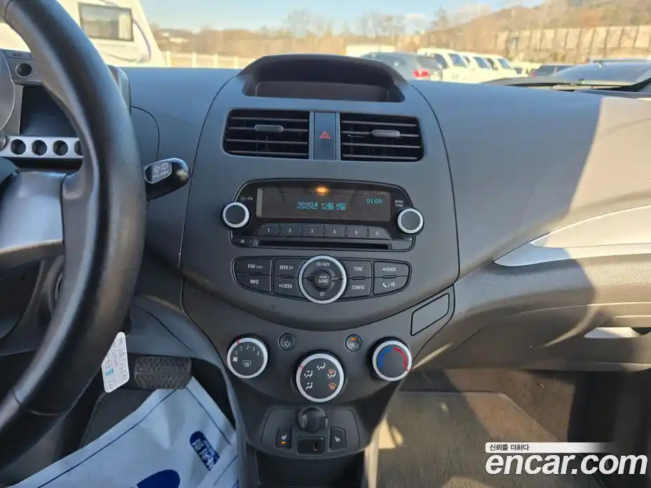 Chevrolet Spark 2013 1.0 Автомат в Москве № 76257, фото 10