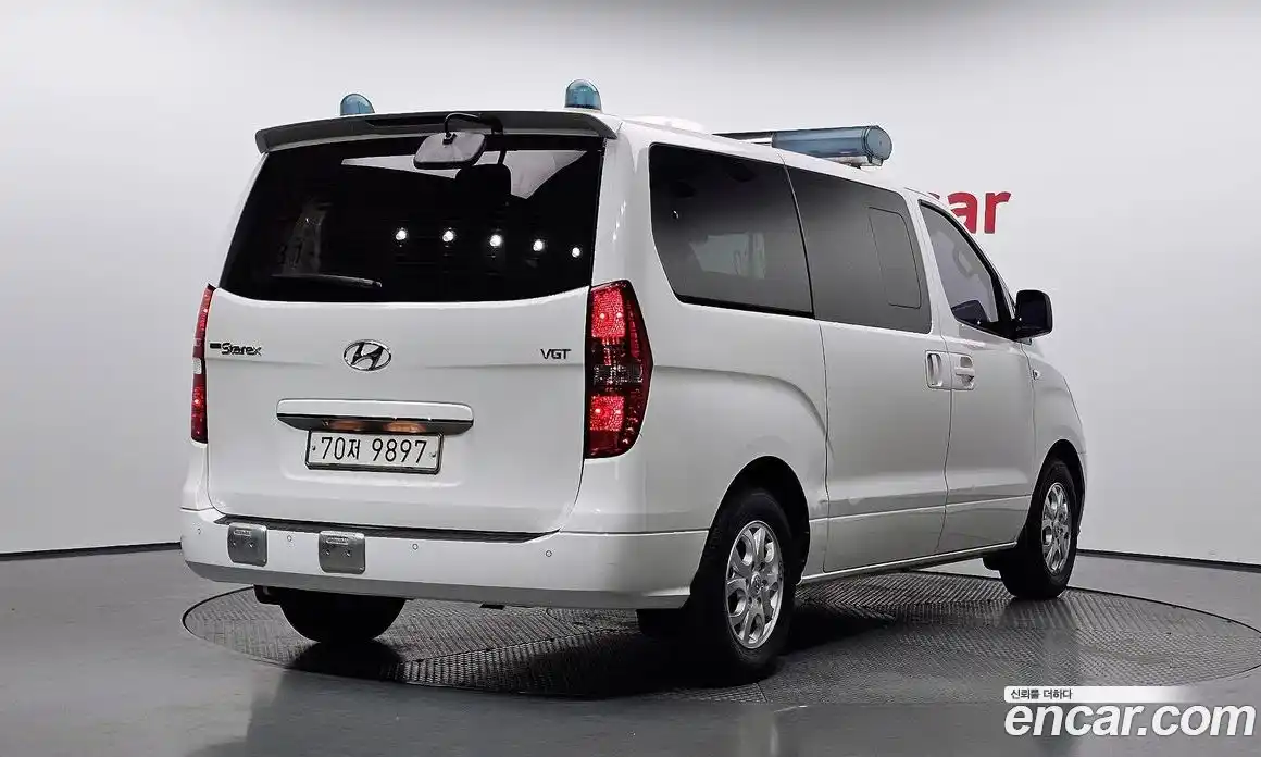 Hyundai Starex 2015 2.5 Автомат в Москве № 9194, фото 8