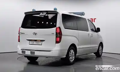 Hyundai Starex 2015 2.5 Автомат в Москве № 9194, миниатюра 8