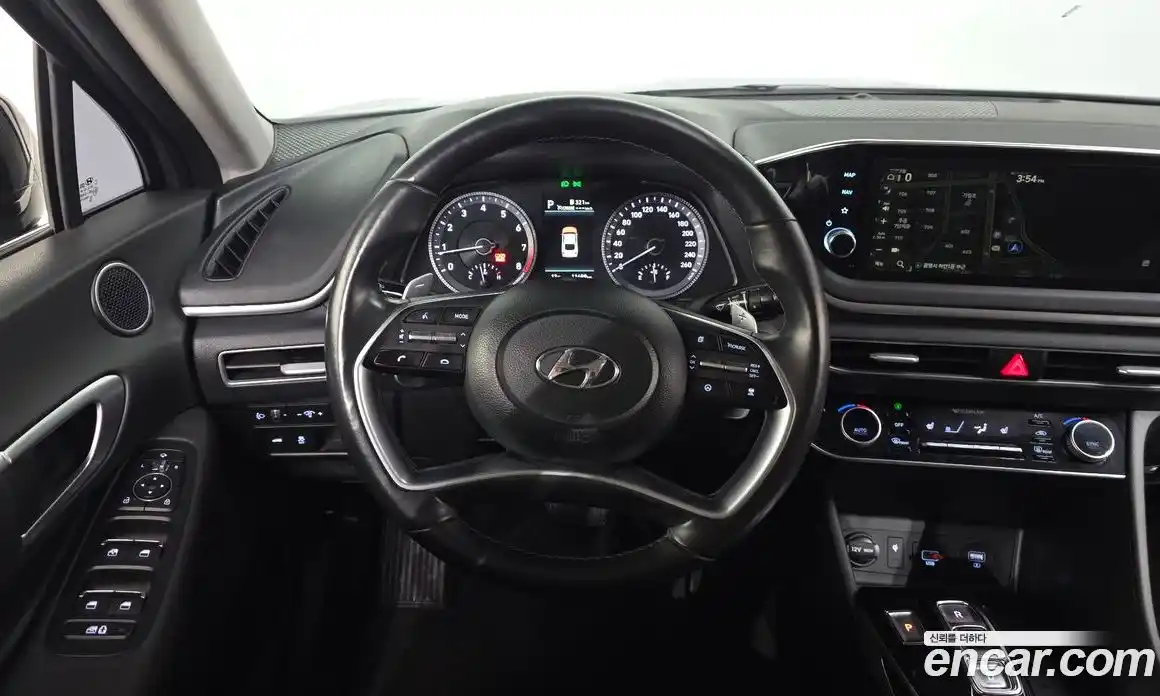 Hyundai Sonata 2022 1.6 Автомат в Москве № 94037, фото 17