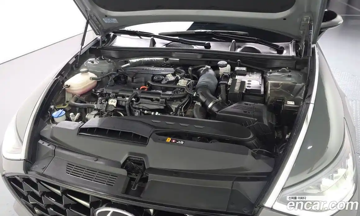 Hyundai Sonata 2022 1.6 Автомат в Москве № 94037, фото 10