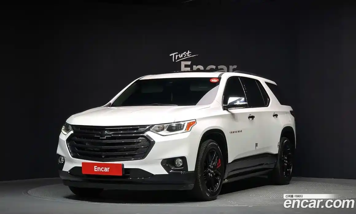 Chevrolet Traverse 2021 3.6 Автомат в Москве № 97349, фото 1
