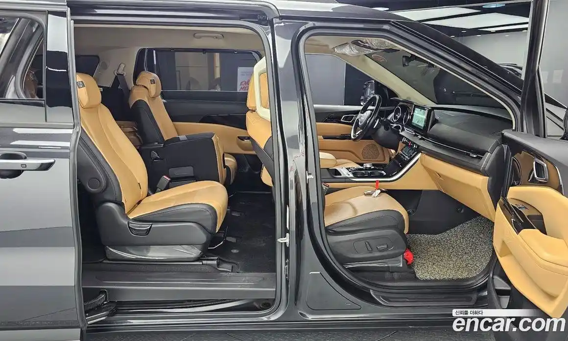 Kia Canival 2023 2.2 Автомат в Москве № 102292, фото 12