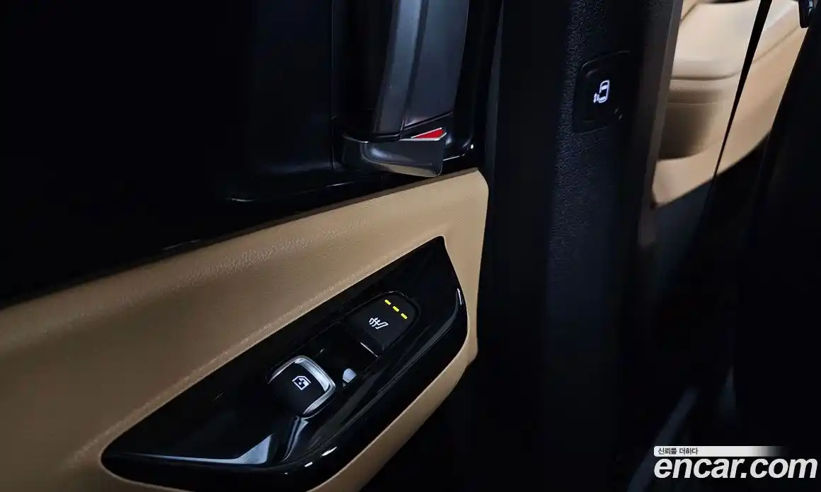 Kia Canival 2023 2.2 Автомат в Москве № 102292, фото 19