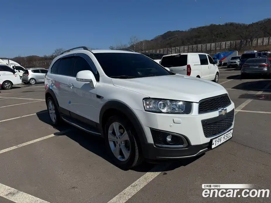 Chevrolet Captiva 2015 2.2 Автомат в Москве № 105167, фото 3