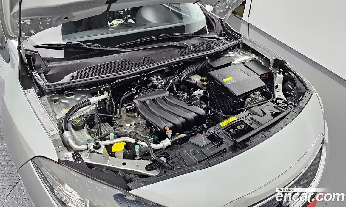 Renault SM3 2014 1.6 Автомат в Москве № 106801, фото 13