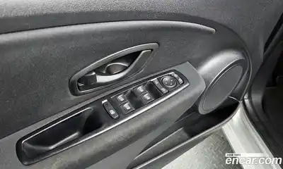 Renault SM3 2014 1.6 Автомат в Москве № 106801, миниатюра 10