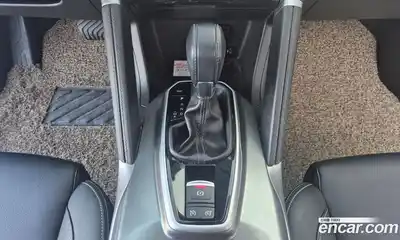 Renault QM6 2023 2.0 Автомат в Москве № 106849, миниатюра 9