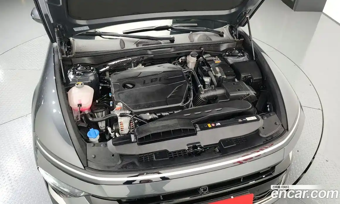 Hyundai Sonata 2024 2.0 Автомат в Москве № 108337, фото 11