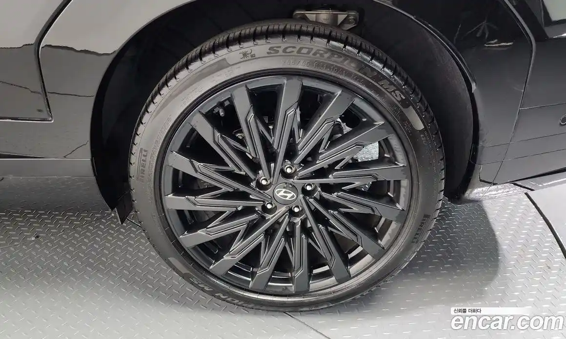 Hyundai Santa Fe 2024 2.5 Автомат в Москве № 108356, фото 16