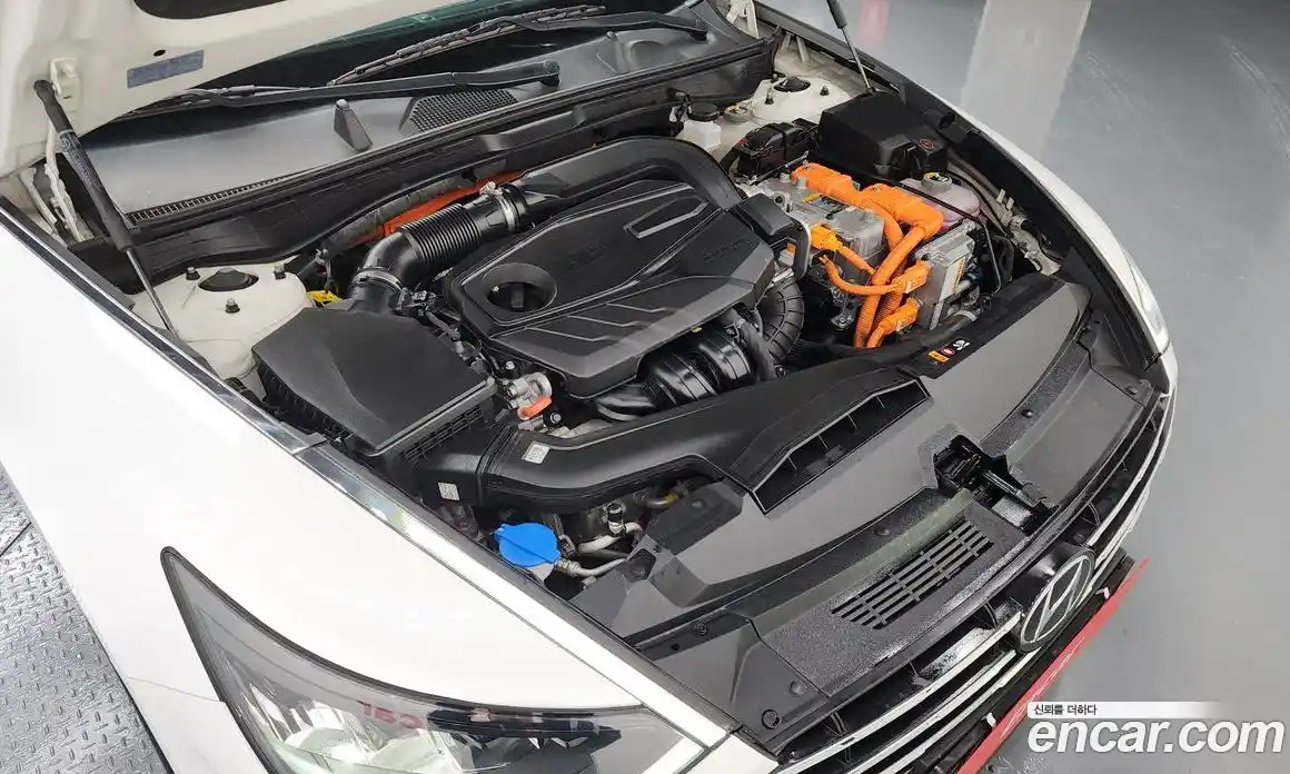 Hyundai Sonata 2023 2.0 Автомат в Москве № 109473, фото 6