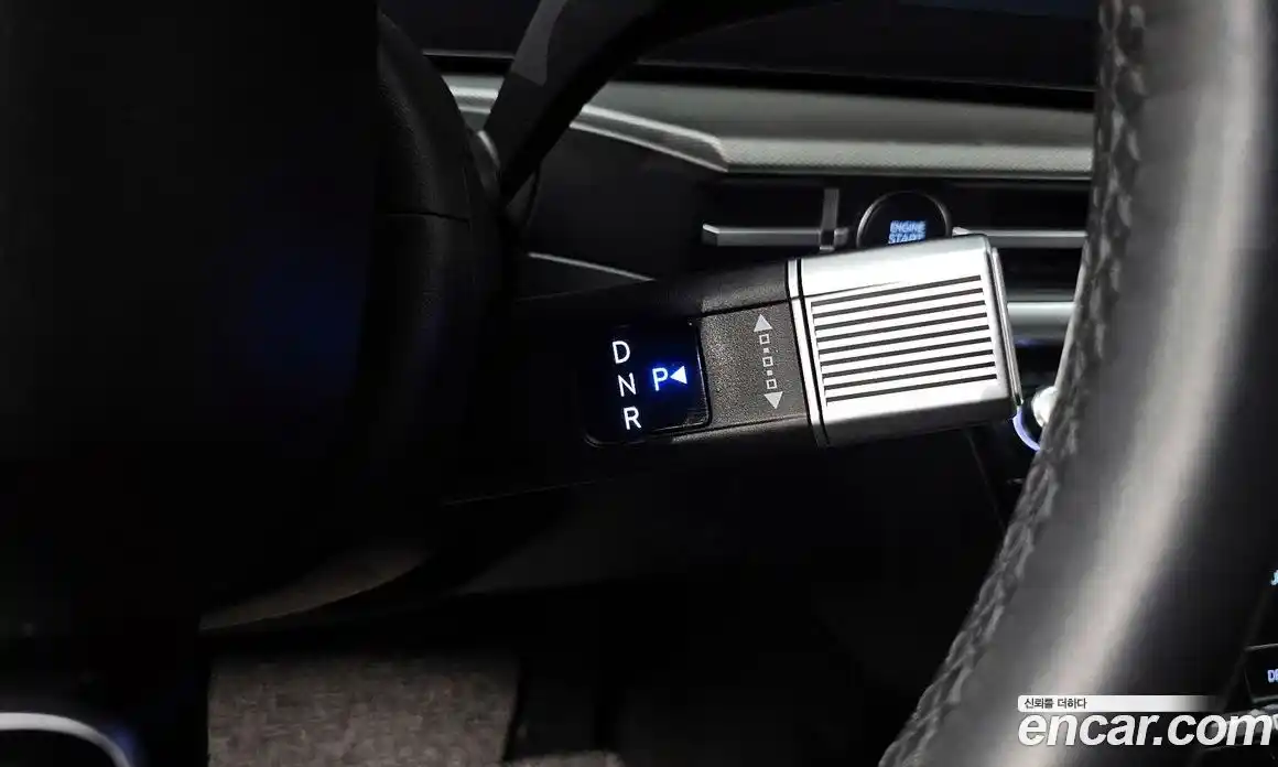 Hyundai Santa Fe 2024 2.5 Автомат в Москве № 110479, фото 16