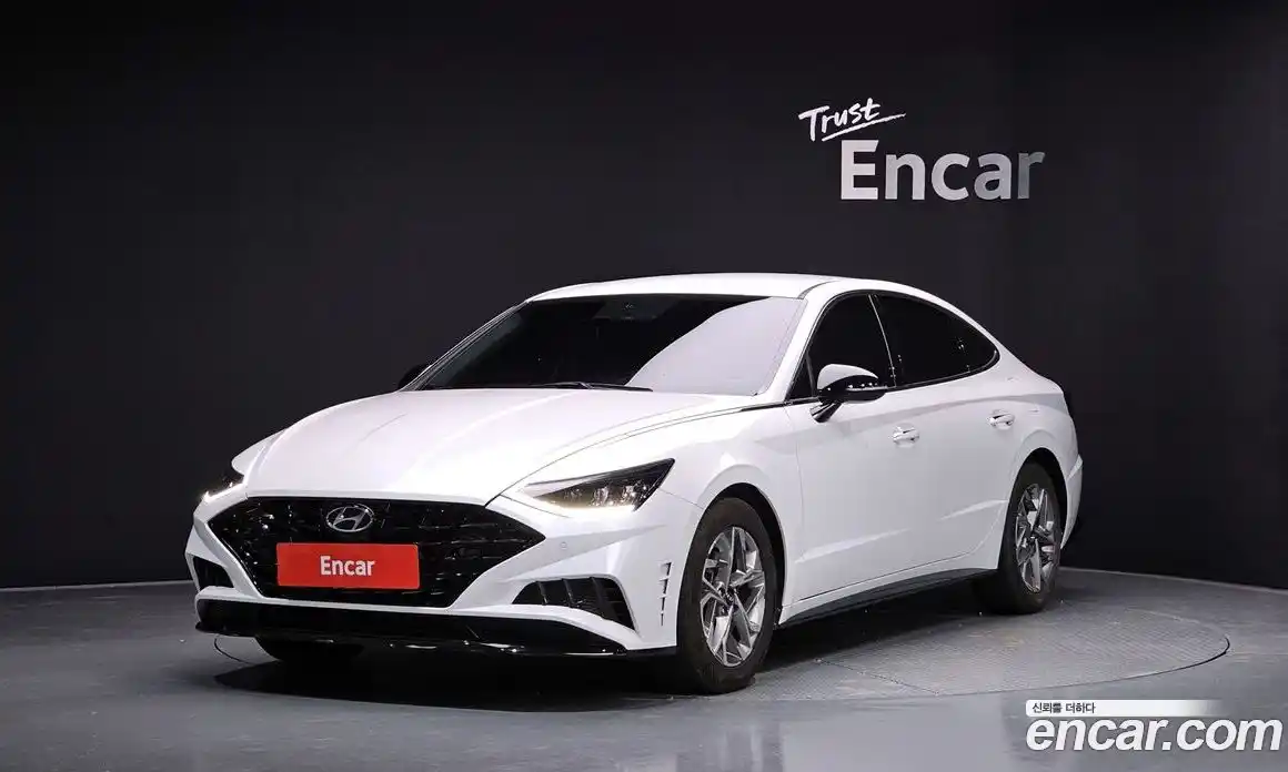 Hyundai Sonata 2022 2.0 Автомат в Москве № 111652, фото 15