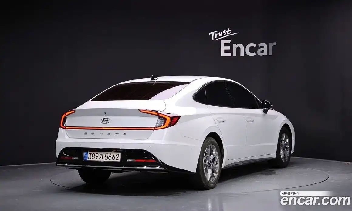 Hyundai Sonata 2022 2.0 Автомат в Москве № 111652, фото 7