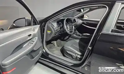 Hyundai Sonata 2020 2.0 Автомат в Москве № 112631, миниатюра 10