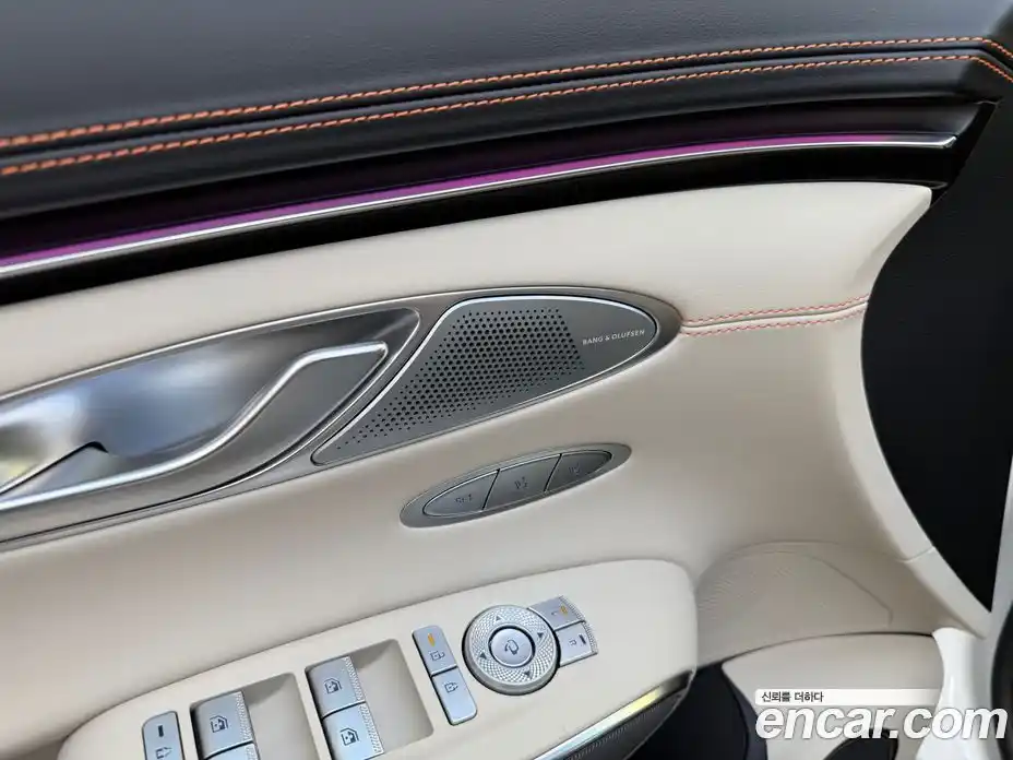 Genesis GV70 2025 2.5 Автомат в Москве № 113539, фото 12