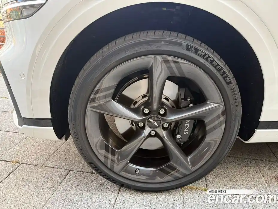 Genesis GV70 2025 2.5 Автомат в Москве № 113539, фото 5