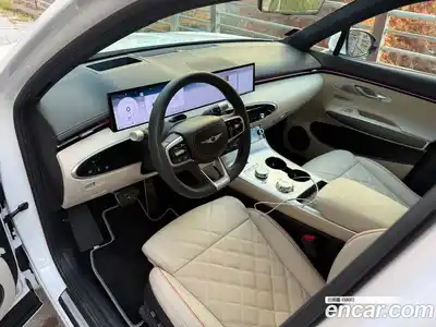 Genesis GV70 2025 2.5 Автомат в Москве № 113539, миниатюра 9