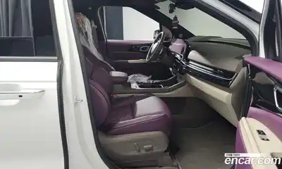 Kia Canival 2025 3.5 Автомат в Москве № 114942, миниатюра 5