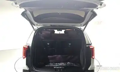 Kia Canival 2025 3.5 Автомат в Москве № 114942, миниатюра 7