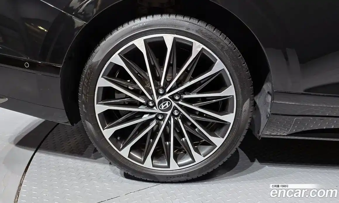 Hyundai Grandeur 2023 2.5 Автомат в Москве № 115109, фото 13