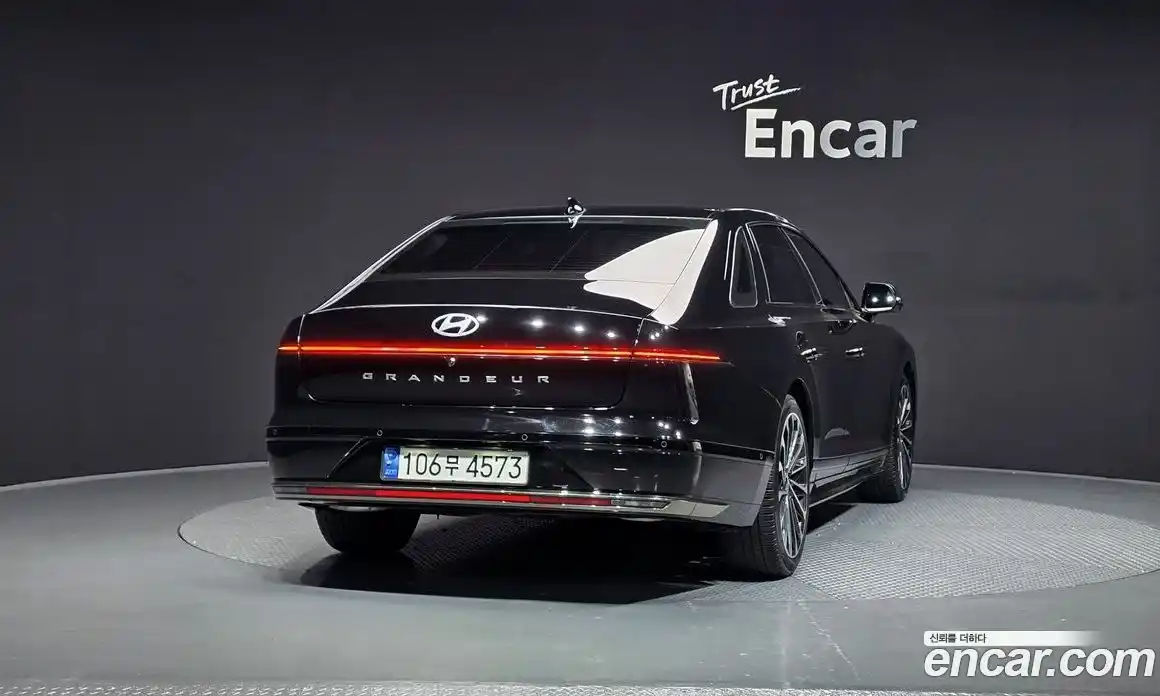 Hyundai Grandeur 2023 2.5 Автомат в Москве № 115109, фото 9