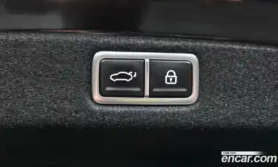 Hyundai Grandeur 2023 2.5 Автомат в Москве № 115109, миниатюра 10