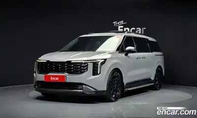 Kia Canival, 2025