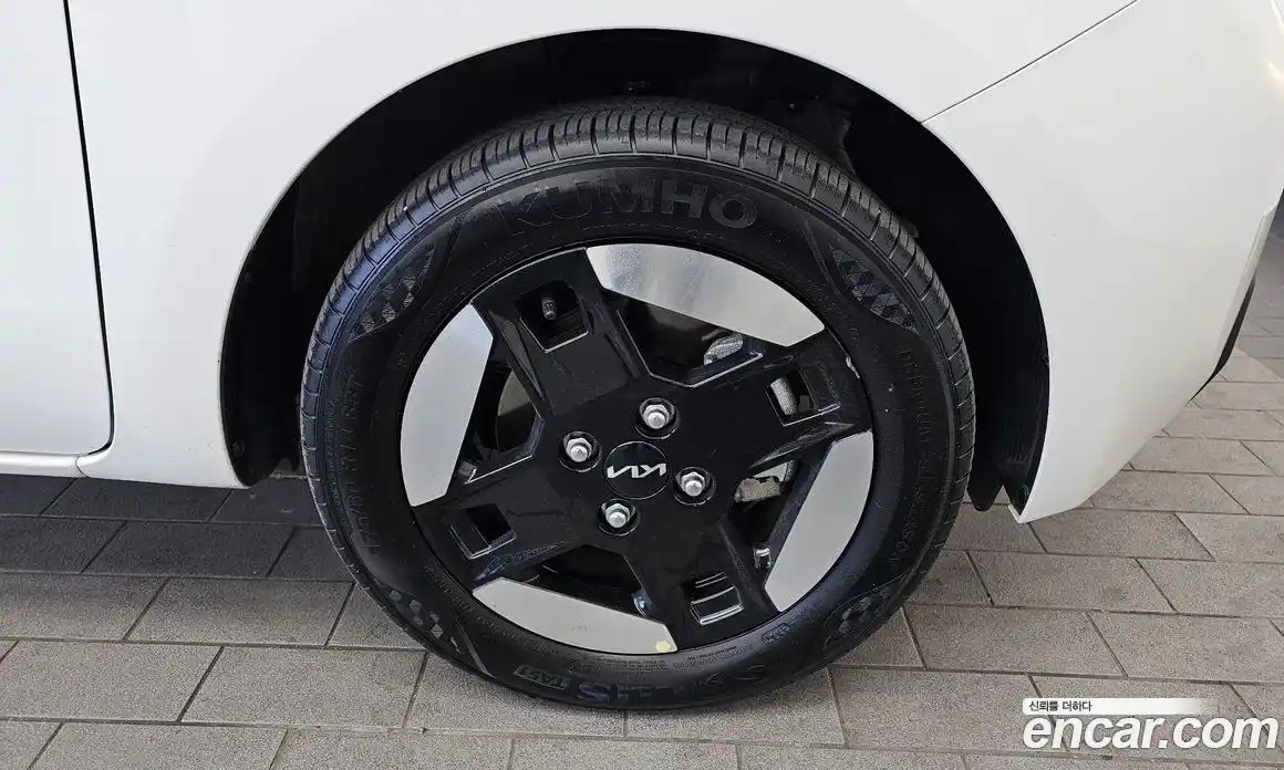 Kia Ray 2024 0.1 Автомат в Москве № 115518, фото 5