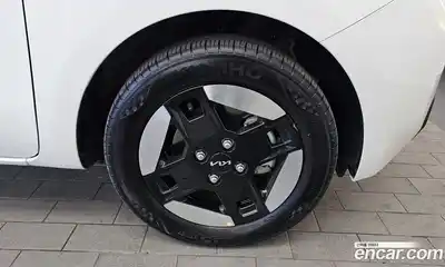 Kia Ray 2024 0.1 Автомат в Москве № 115518, миниатюра 5