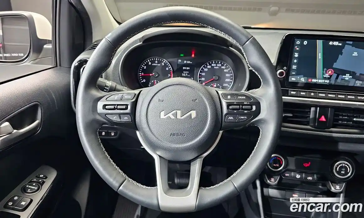 Kia Morning 2023 1.0 Автомат в Москве № 115570, фото 12