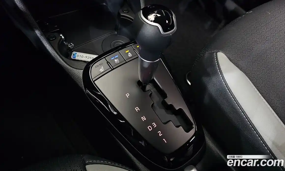 Kia Morning 2023 1.0 Автомат в Москве № 115570, фото 17