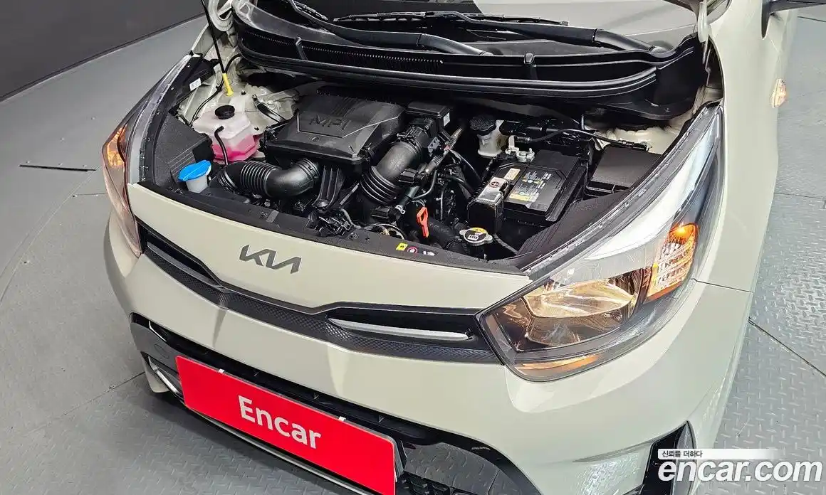 Kia Morning 2023 1.0 Автомат в Москве № 115570, фото 18